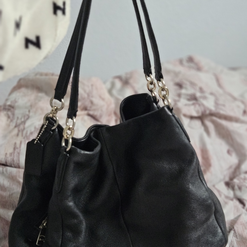 Coach Black Leather Shoulder Bag